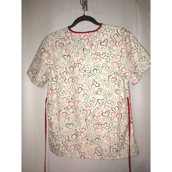 Hearts Flowers SB Scrub top Cross Body Tie Back V Neck - Picture 2 of 8
